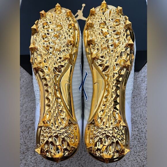 Nike Jordan Alpha Menace Elite 2 UCLA Player Exclusive Football Cleat - Picture 8 of 13